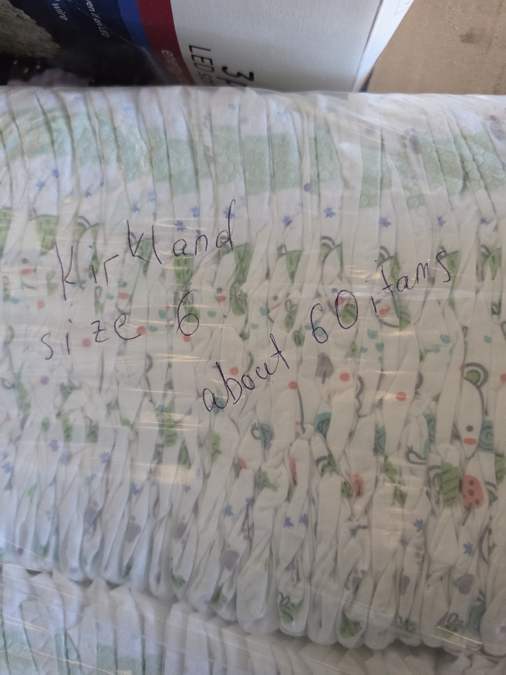 Kirklands Kids Diapers 6(60)